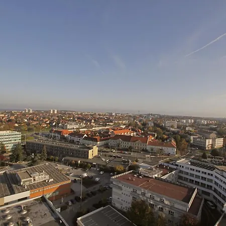 Superb Apartment With Incredible View At The Best Location Veszprem Exterior photo
