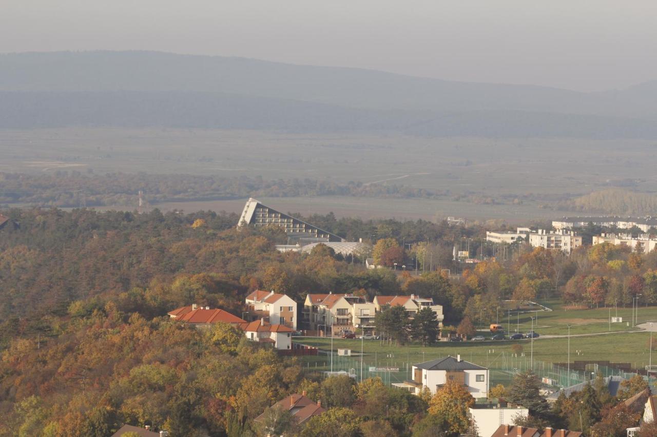 Superb With Incredible View At The Location Veszprem